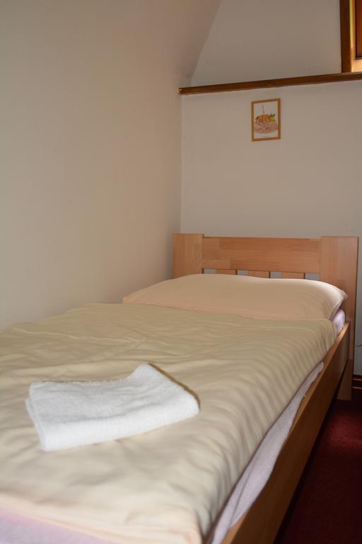 Hotel Koruna Karlstejn ห้อง รูปภาพ