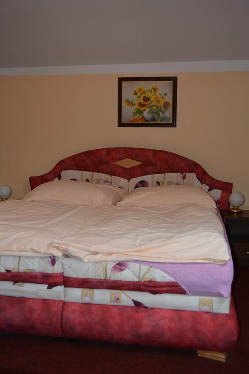 Hotel Koruna Karlstejn ห้อง รูปภาพ
